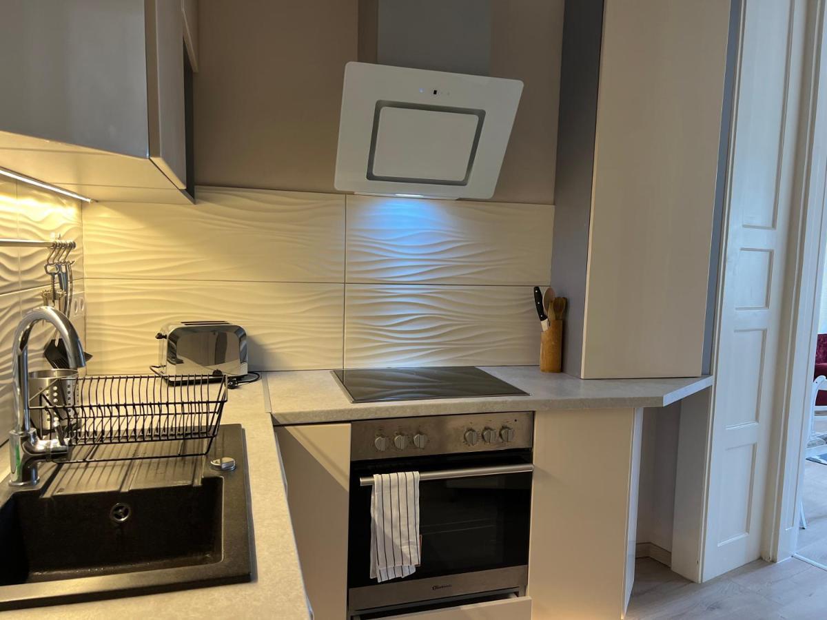 Apartman B112 By Small